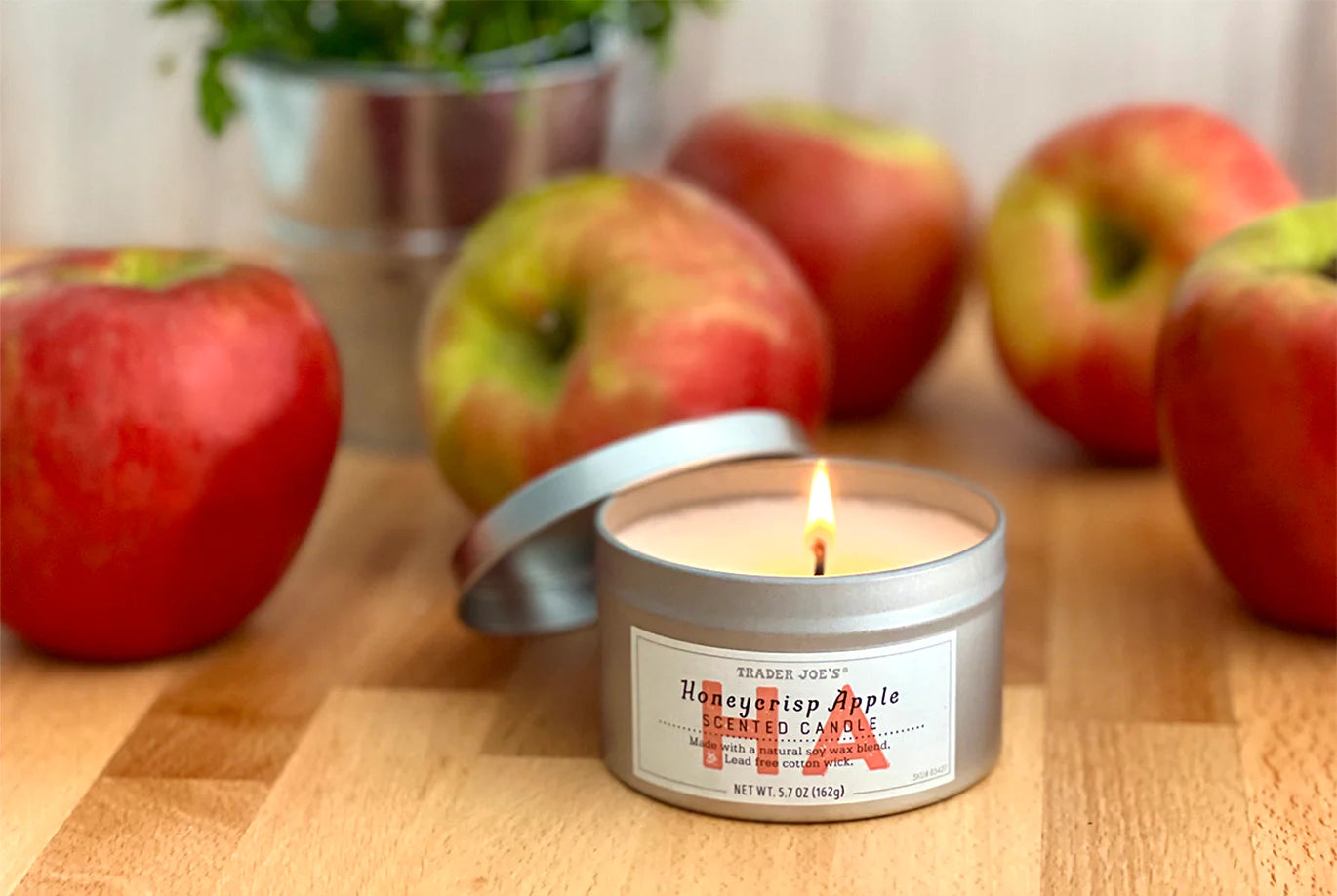 Honeycrisp Apple Scented Candle (LIMITED-FALL)